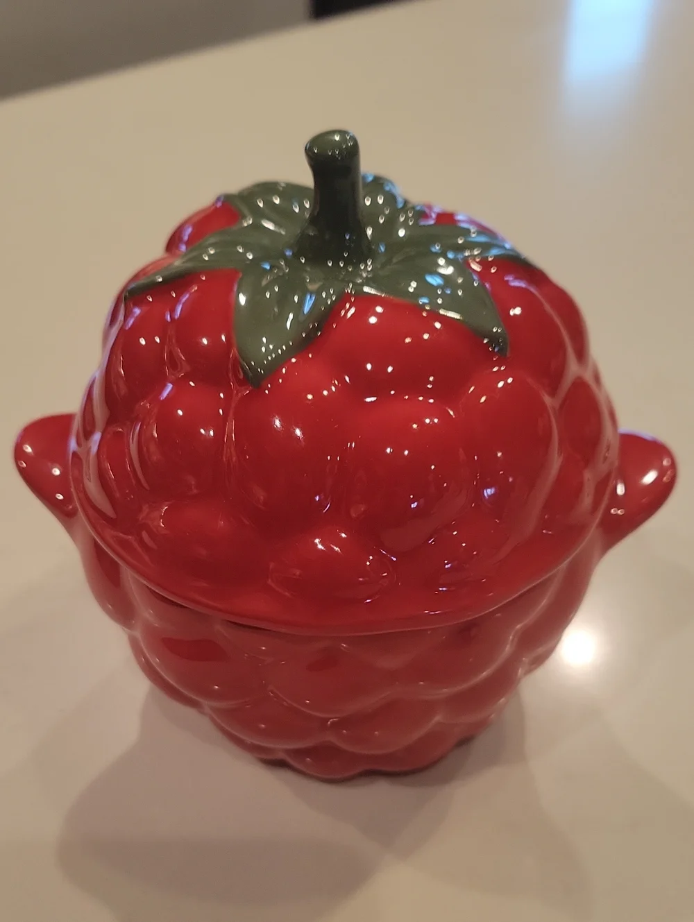 NWT Le Creuset Raspberry Cocotte